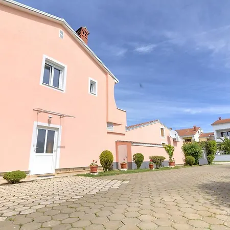Prodan Apartment