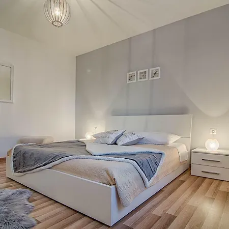 Апартаменты Prodan Фажана