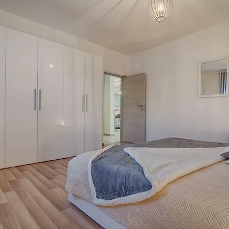 Apartment Prodan
