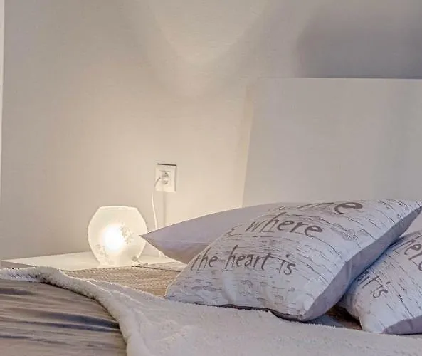 Prodan Lägenhet Fažana